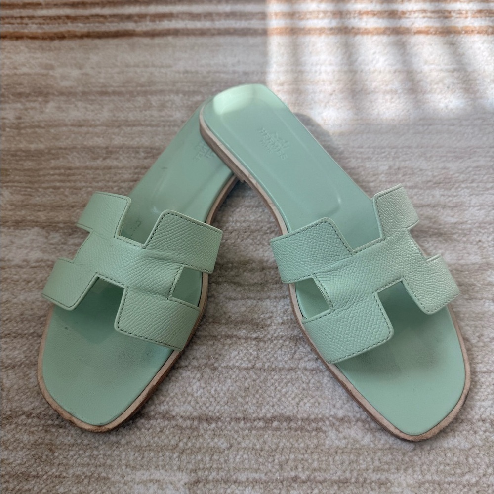 Hermès Oran Sandal Mint Green